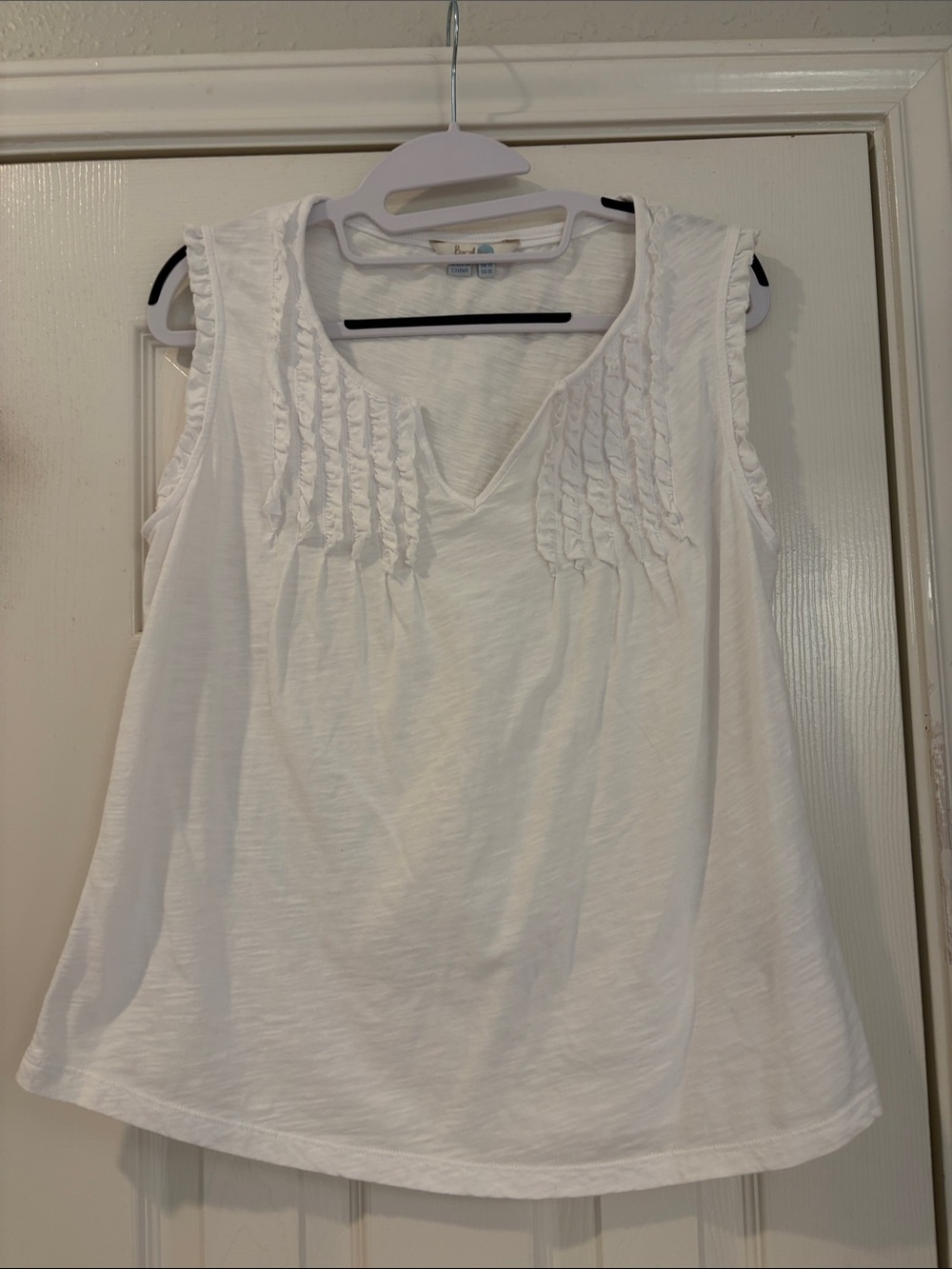 Boden | Ruth Top Pleated V Neck Ruffle Sleeves Sleeveless - Picture 3 of 7